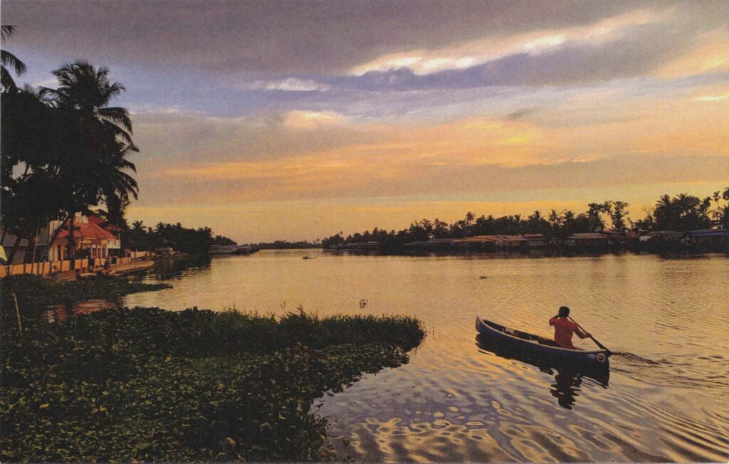 Backwaters of Kuttanad, Alappuzha postcard showing Kerala’s water-based rural landscape and backwater scenery.